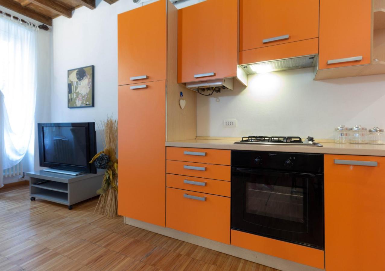 La Piccola Corte Al 24 - Affitti Brevi Italia לקו מראה חיצוני תמונה